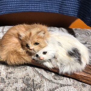 Fur Cats Figurines